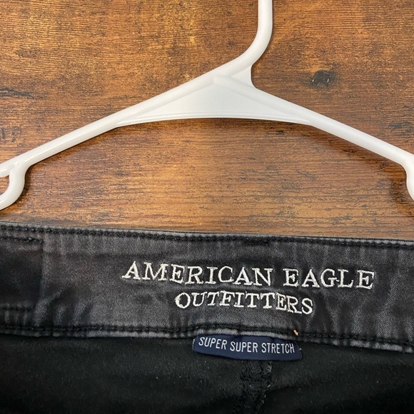 EUC | American Eagle Outfitters women’s denim shorts — size 0 - Picture 5 of 6